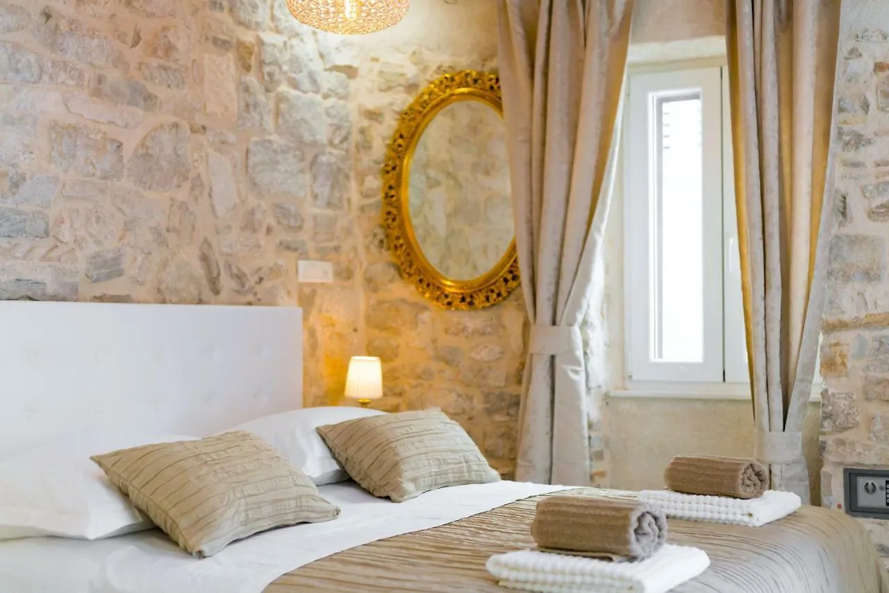 Lux Aurelius In Split Centre Old Town Hotel